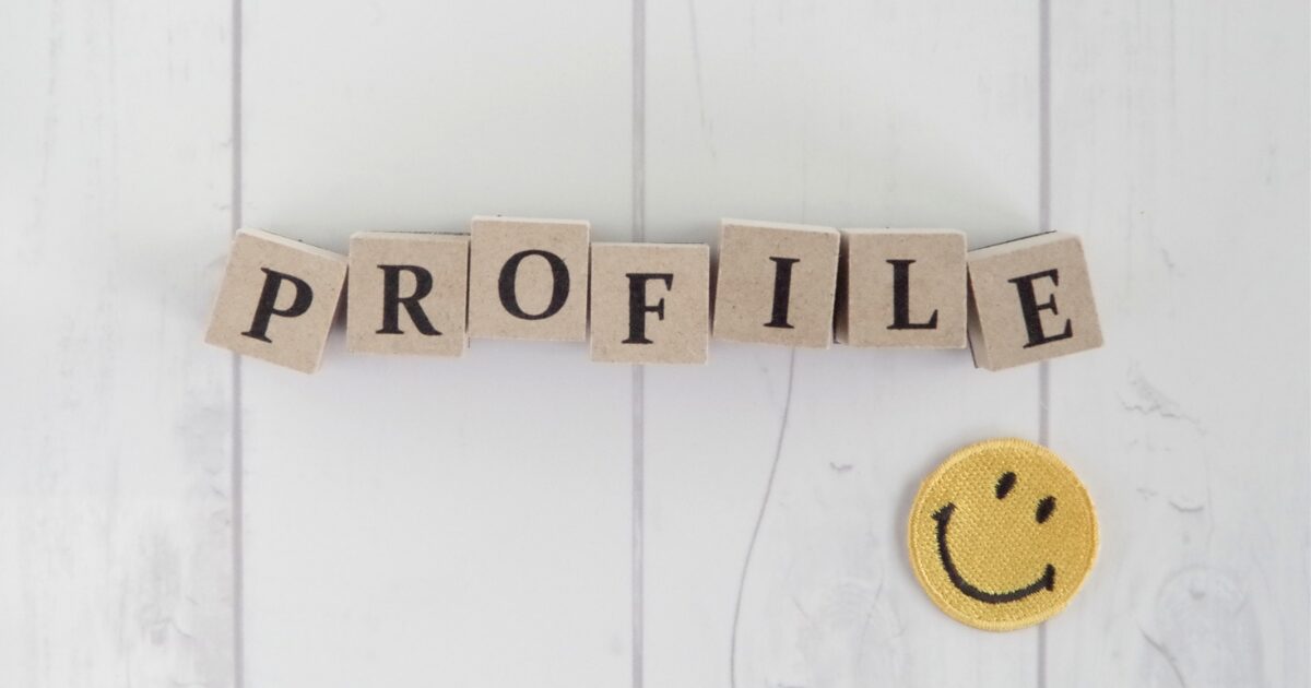 プロフィール